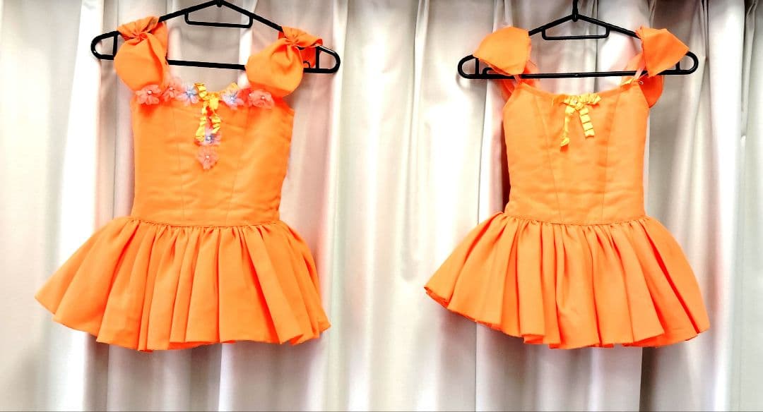 バレエ　オレンジ ミニスカート　ワンピース　花付き5着　花なし２着　帽子付