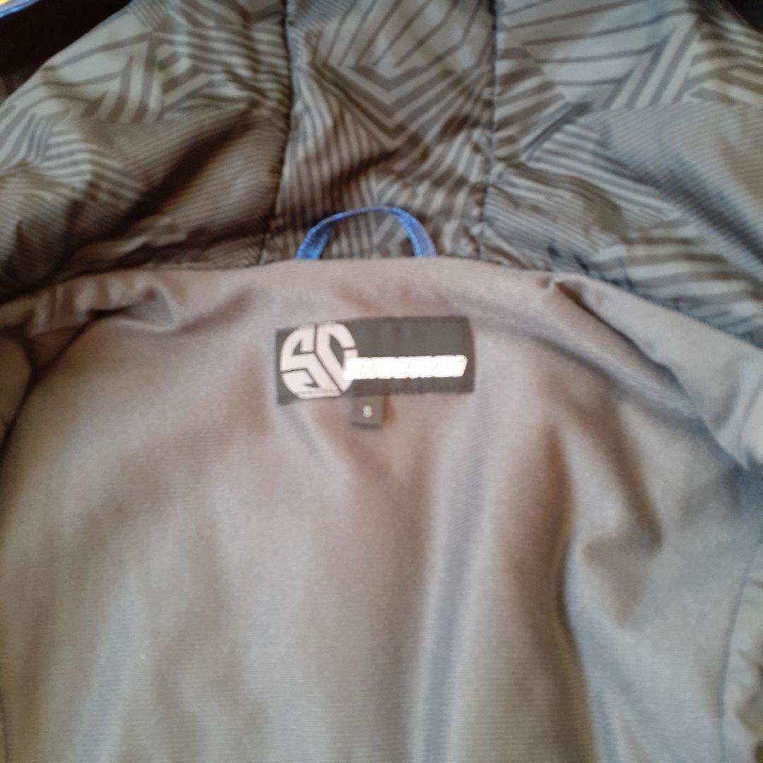 スキーウェア　ただいまセール中