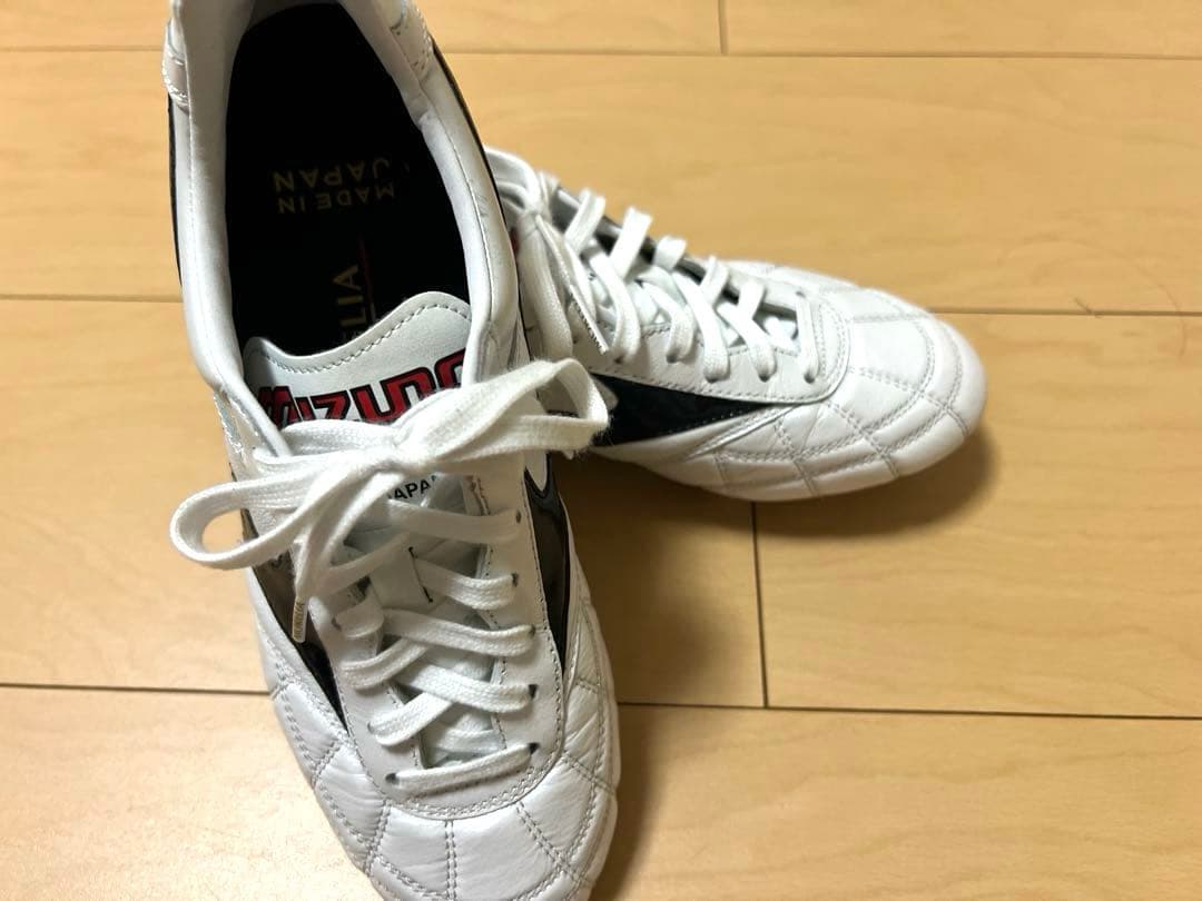 【美品】ミズノモレリア 2 JAPAN(ショートタン＆クロスステッチ) 23cm