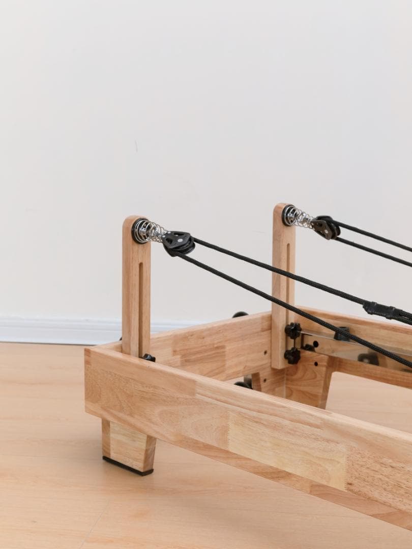 新品ウッドピラティスリフォーマー セットブラック