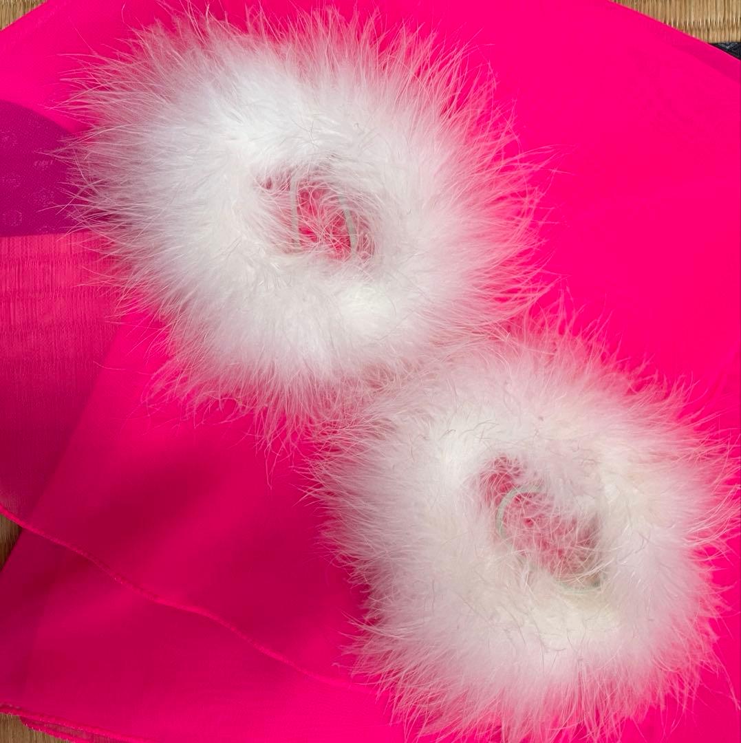 社交ダンス　スタンダードドレス　ショッキングピンク　ファーバングルおまけ付き