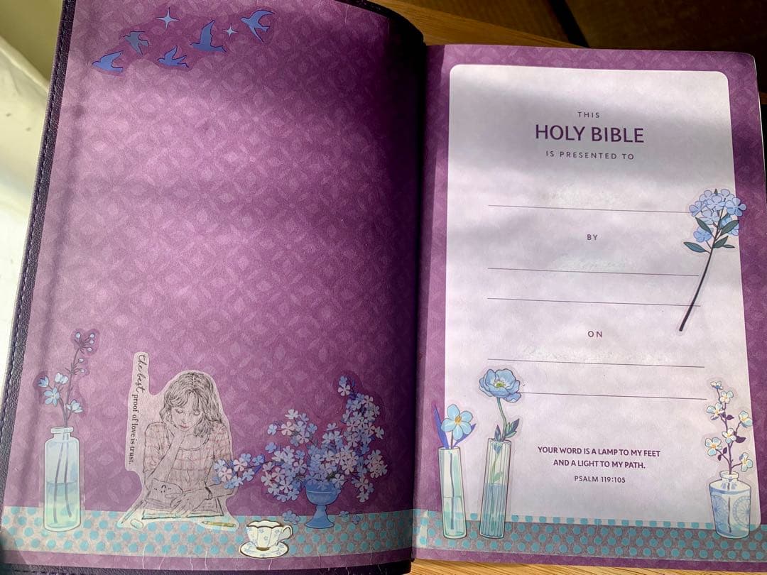 【希少品】英語の聖書 ノート欄付き NKJV Wide-Margin Bible