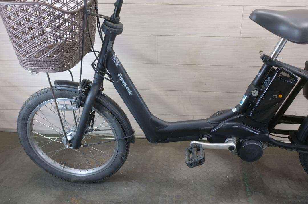 まあり )パナギュットアニーズ20インチ3段　13.2Ah（5点灯）充あり