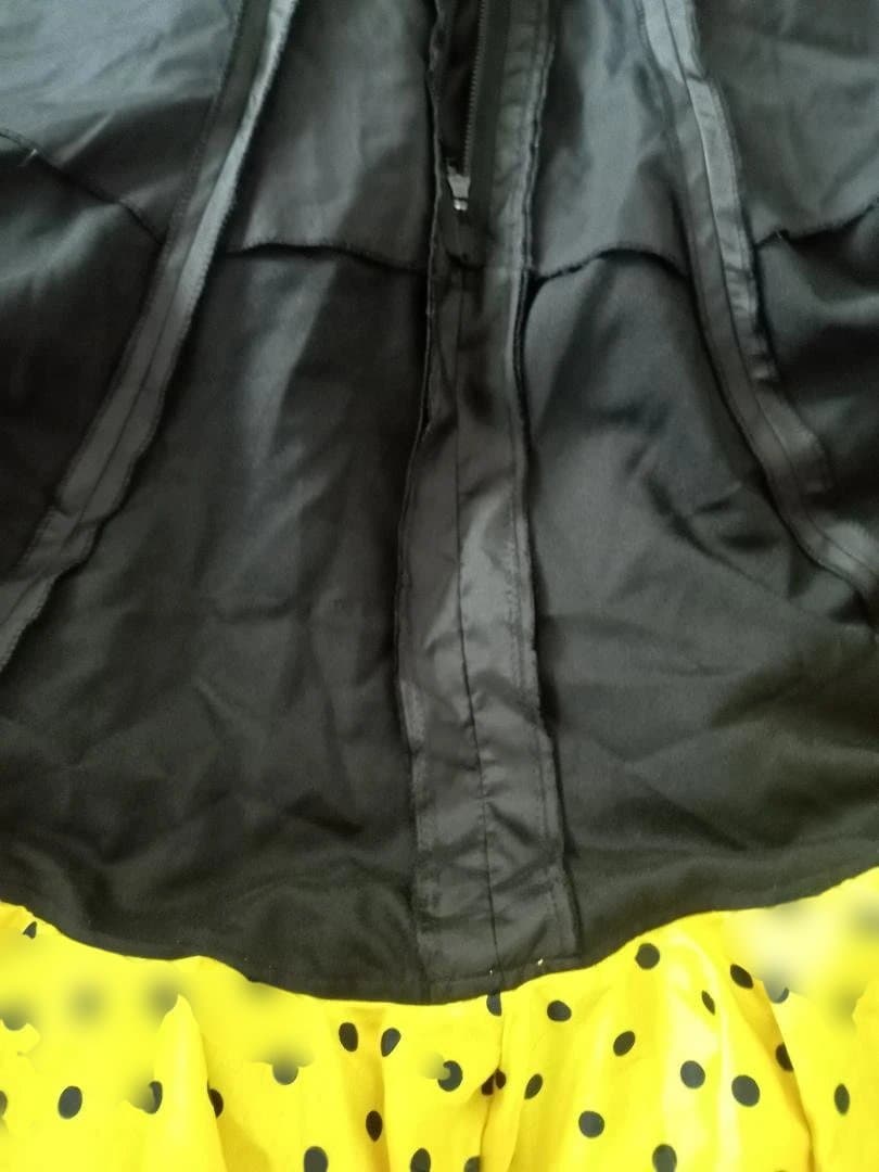 フラメンコドレス 黒と黄色