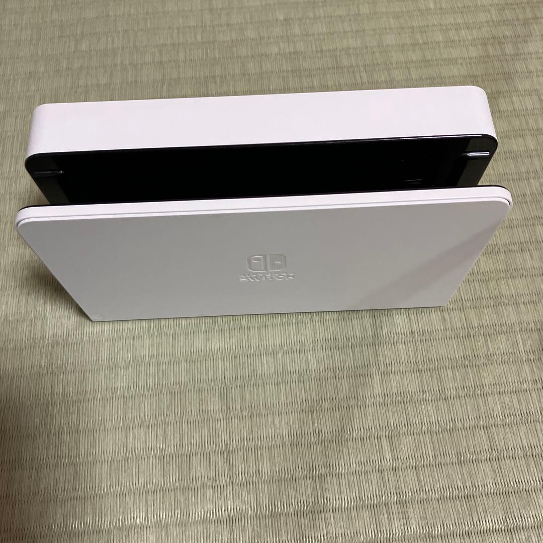 Nintendo Switch有機ELモデル　ホワイト　SDカード付(128)