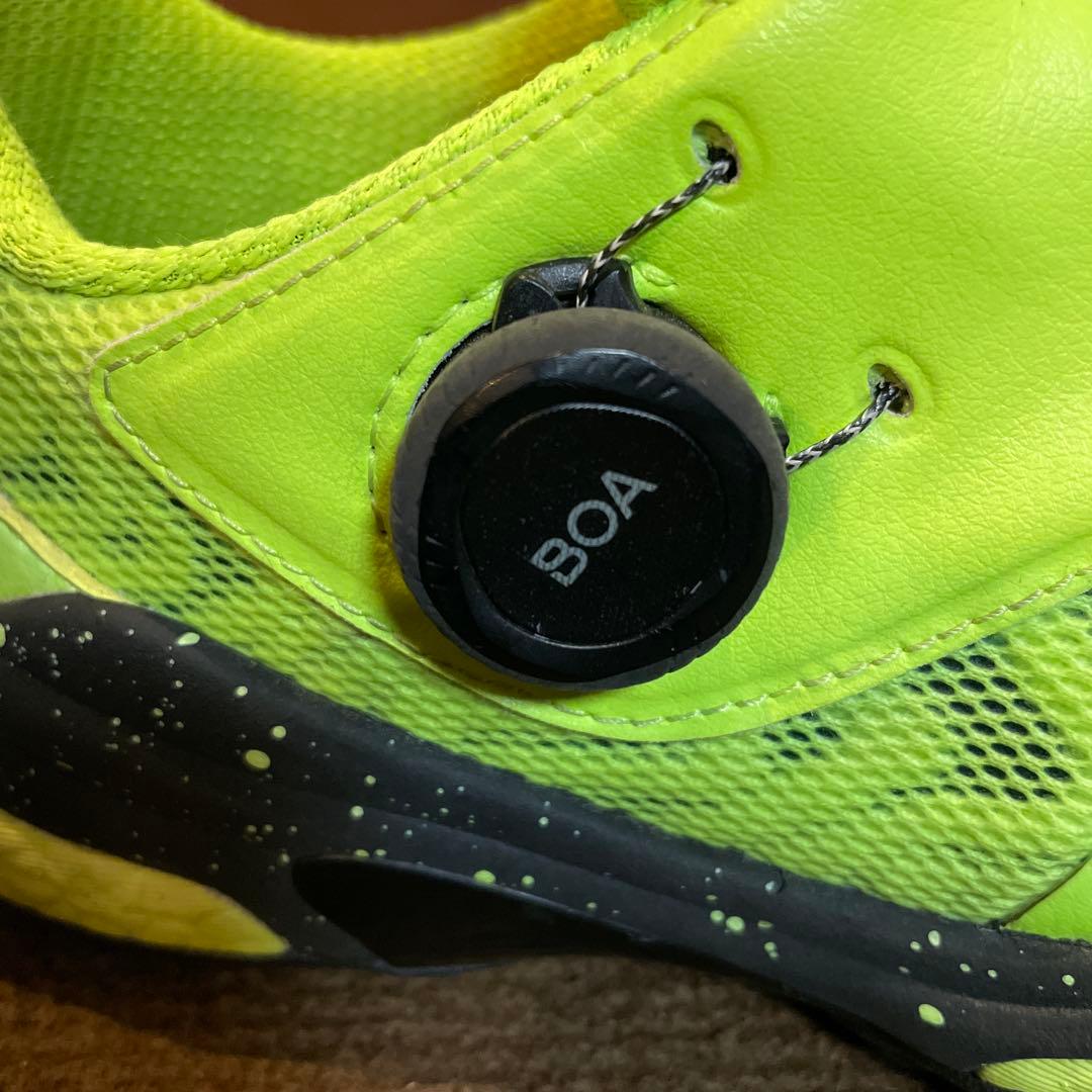 アディダス BOAコードカオス25 BOOST ゴルフシューズ 蛍光イエロー