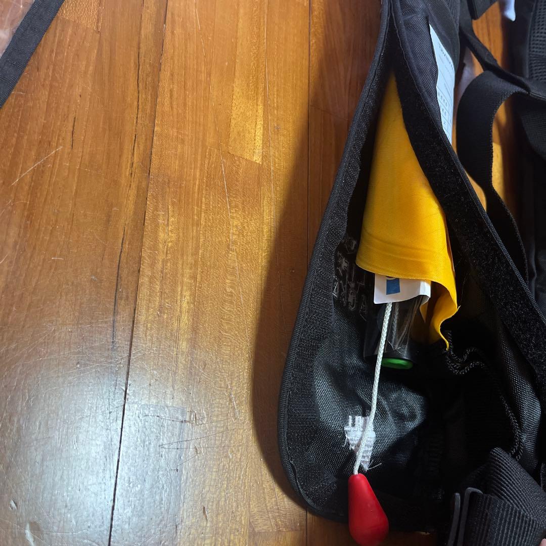 ダイワ　インフレータブルライフジャケット　DF2608