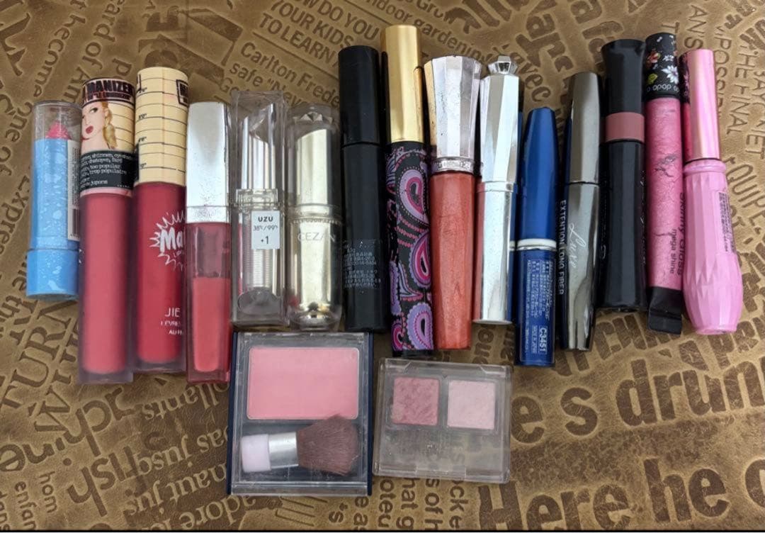 コスメいろいろまとめ売 100点以上★追加あり。