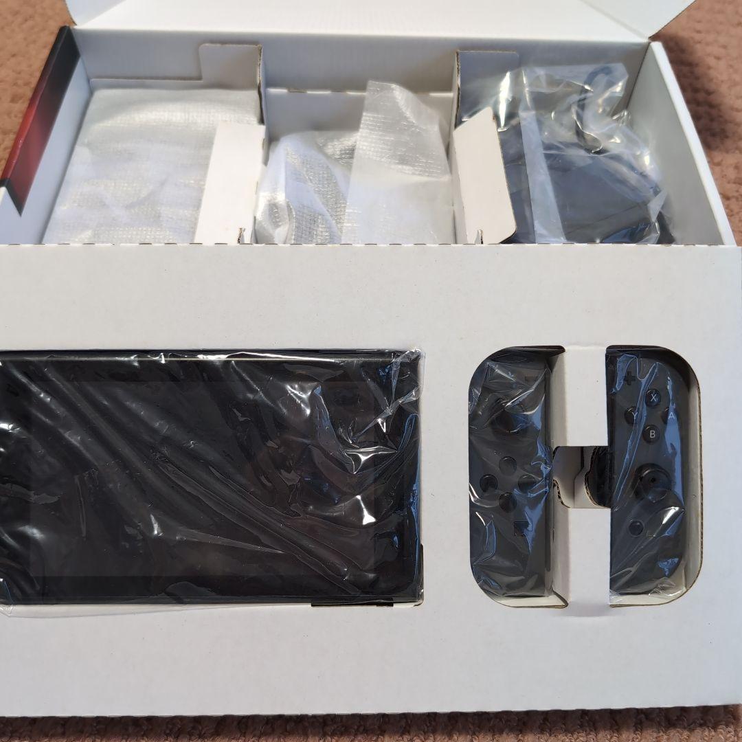 Nintendo Switch本体と付属品(箱付き)