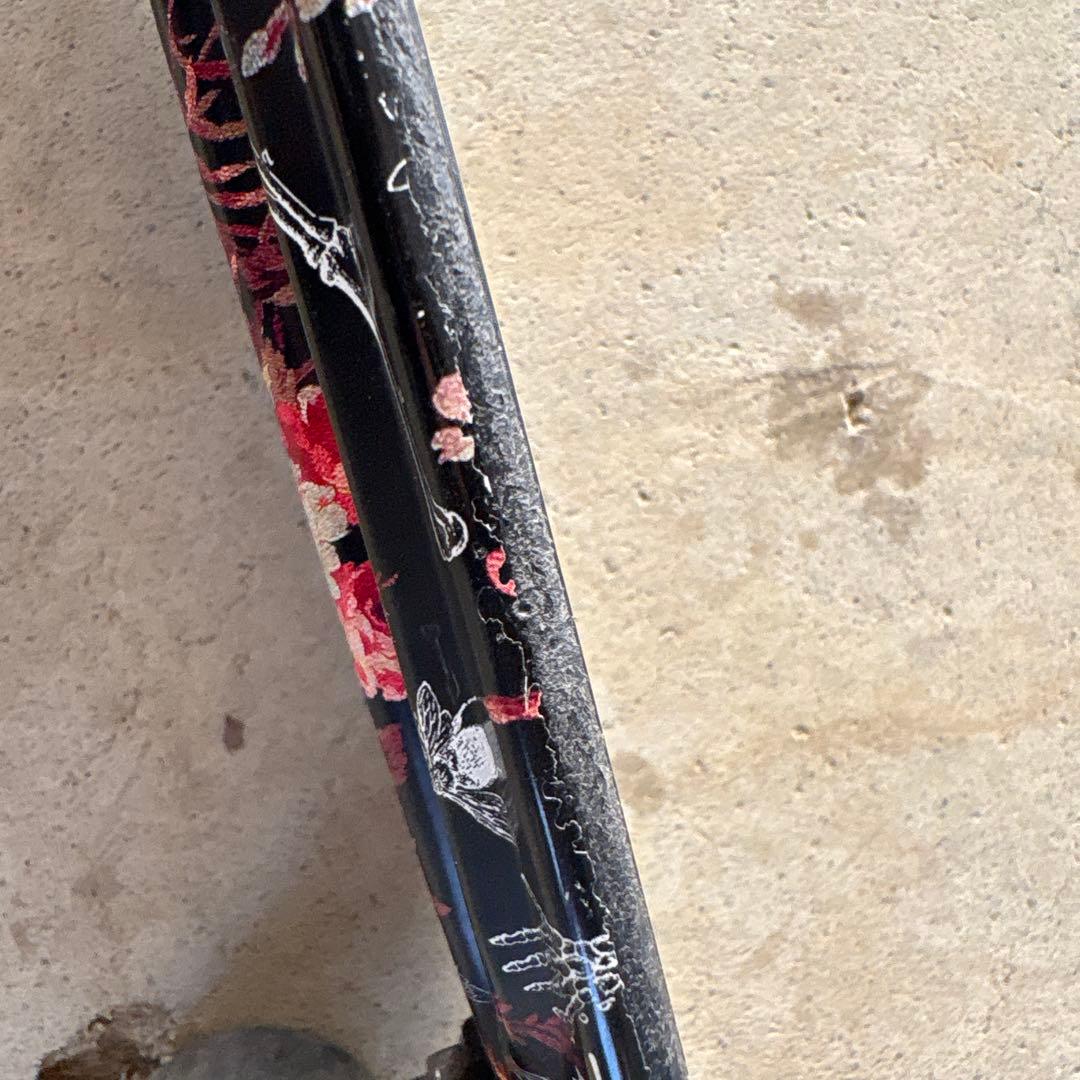 ペニーの スケートボードセット 黒と花柄キズは有ります写真で確認お願いします
