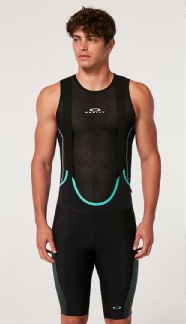 ☆新品タグ付☆ オークリー ビブショーツ エンデュランス ウルトラ ビブ　M