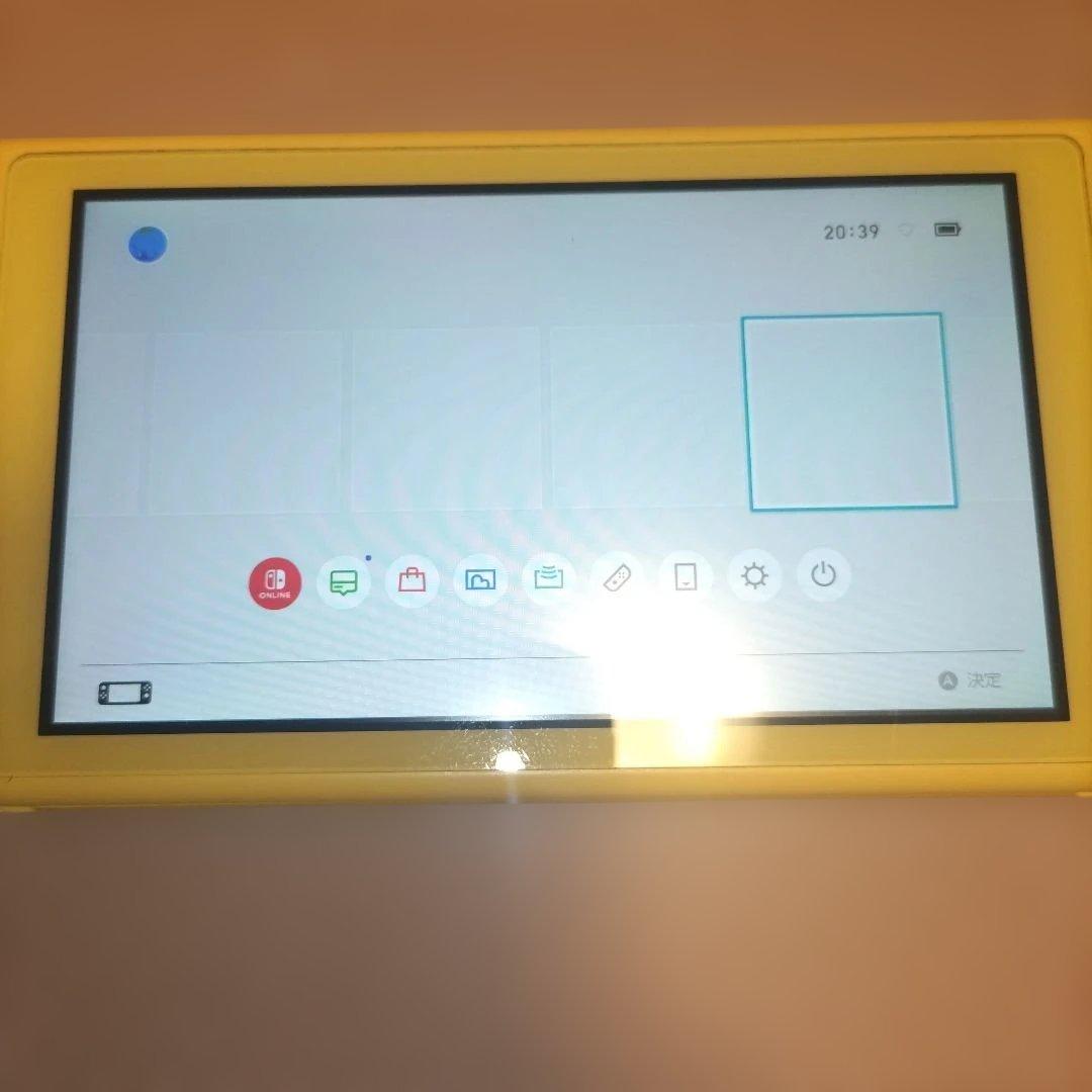 Switchライト　イエロー