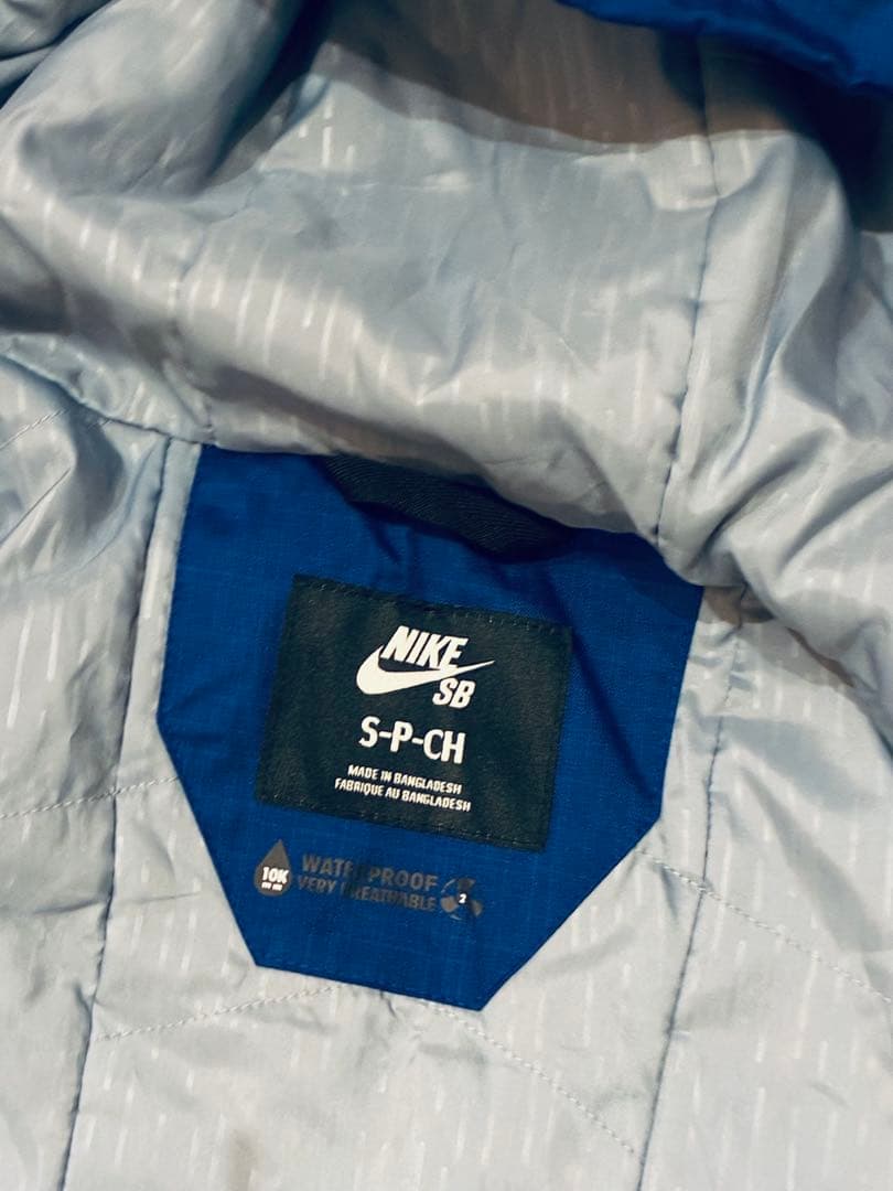 新品未使用　ナイキ　Nike SB S-P-CH ネイビー/ホワイトジャケット