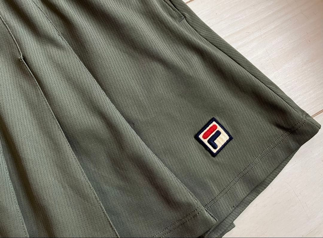 FILAフィラ＊オリーブカラーのプリーツスコートL