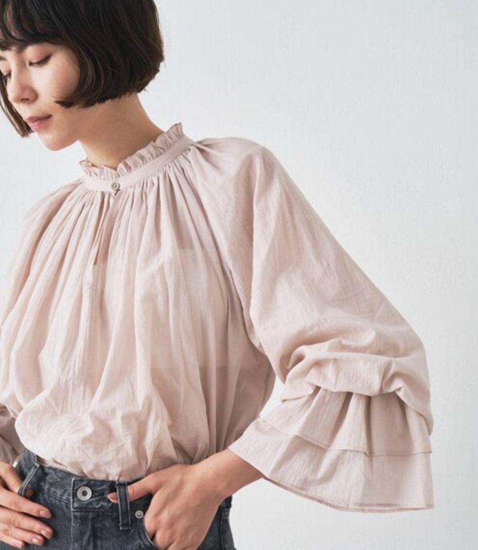 専用ですウィムガゼット　ブラウス