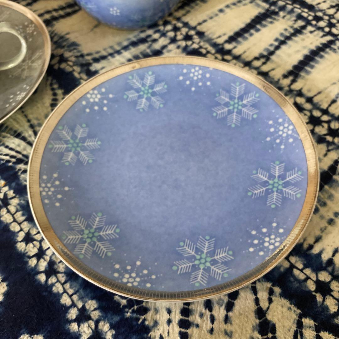 セール人間国宝 十四代 今泉今右衛門 本人作 色絵薄墨吹墨墨はじき雪文紅茶碗