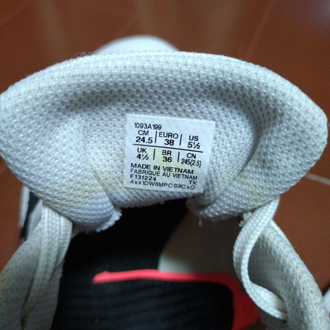 ASICS スパイクシューズ ホワイト/イエロー　ヒートスプリント　24.5cm