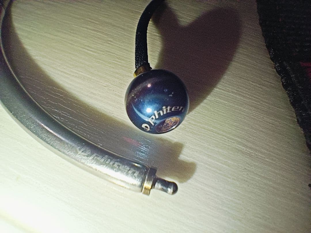 ファイテン(Phiten)RAKUWAワイヤー EXTREMEラウンド