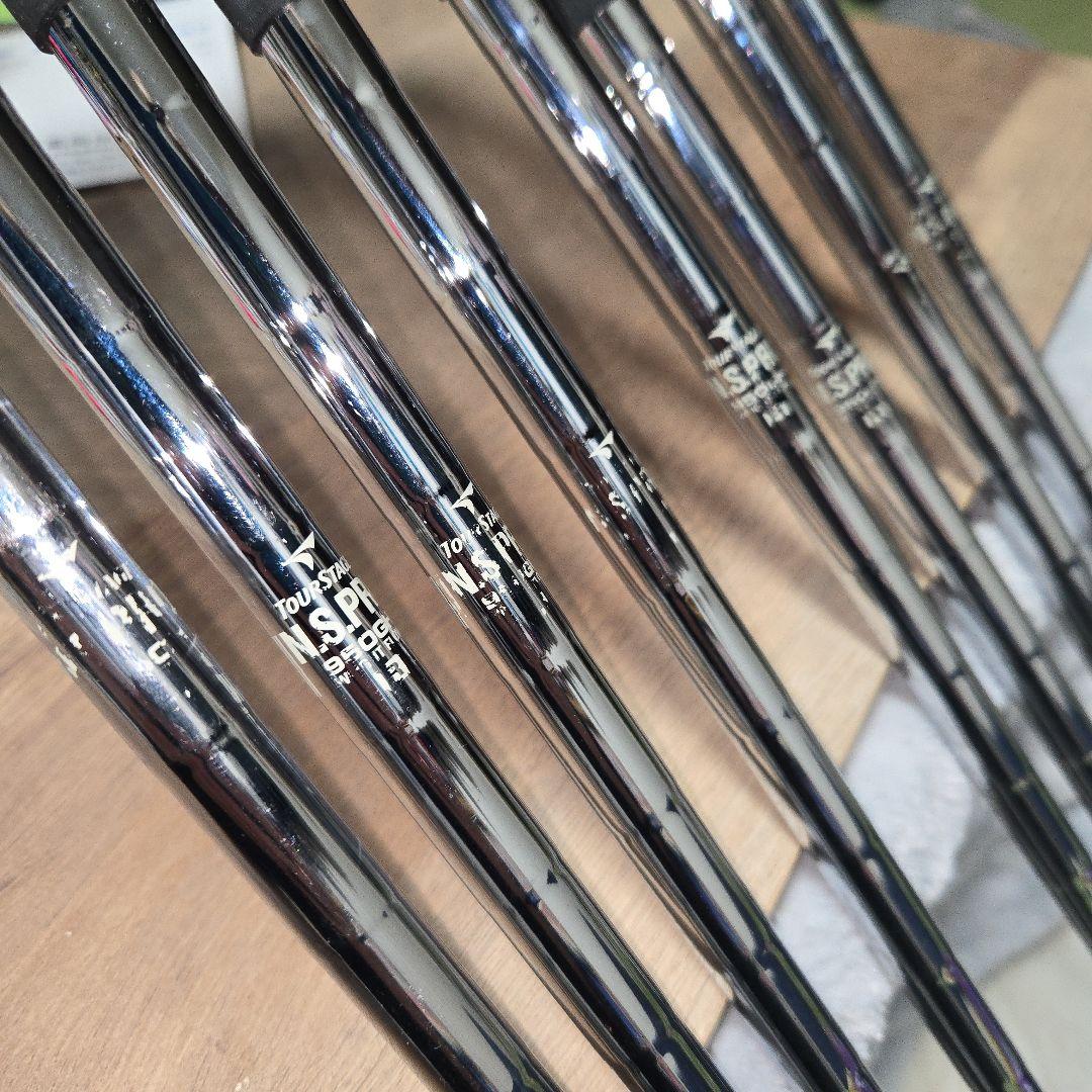 ツアーステージViQフォージド アイアンセット８本組 マーカー&ティー付