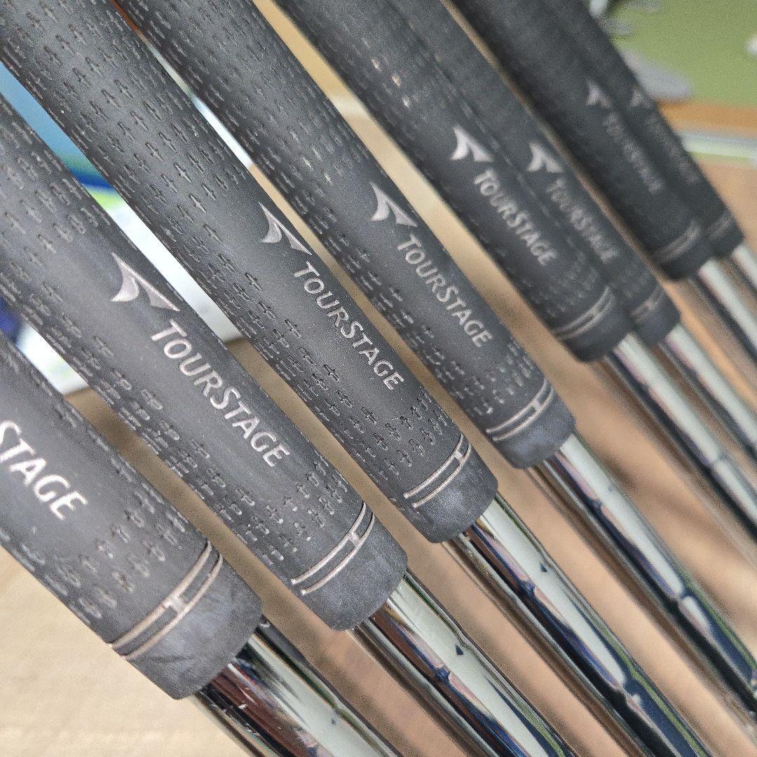 ツアーステージViQフォージド アイアンセット８本組 マーカー&ティー付