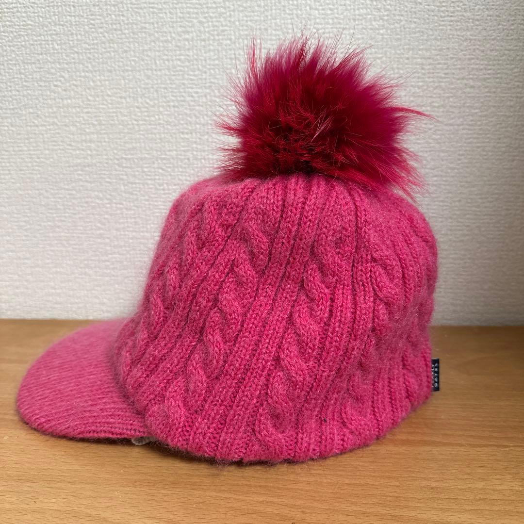PG ポンポン付きピンクニット帽