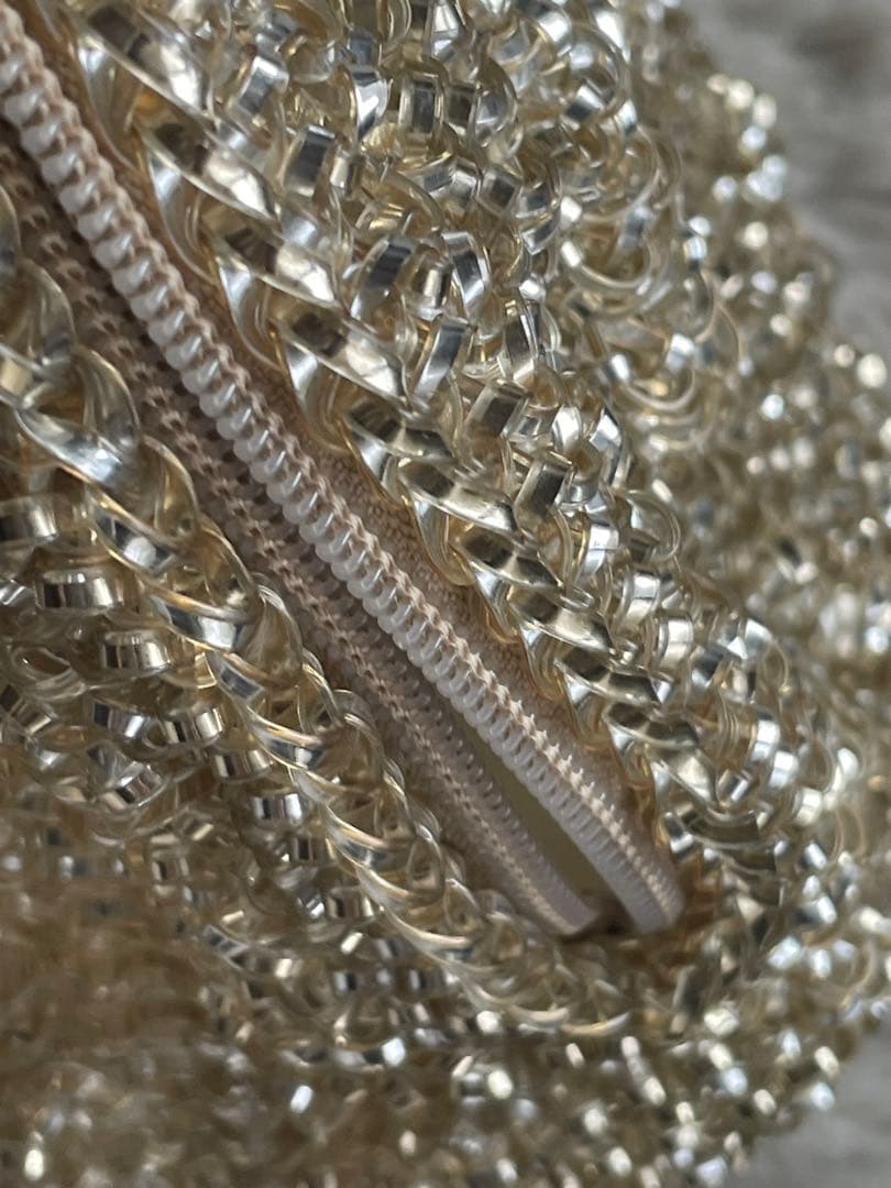 アンティプリマ　シャンパンゴールドワイヤーバッグ