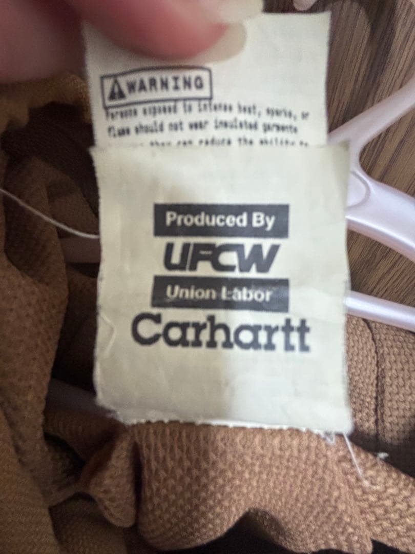 Carhartt フードジャケット