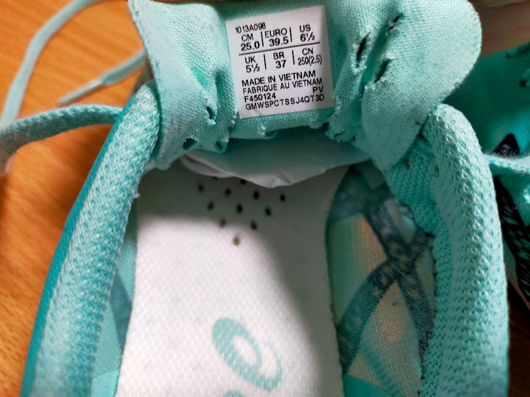 ASICS　SORTIEMAGIC RP 6