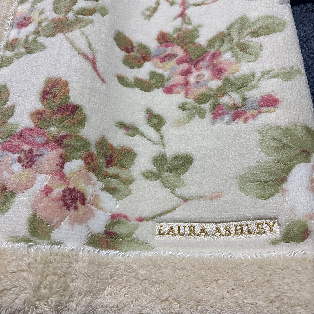 ◎希少 LAURA ASHLEY ローラアシュレイ バスマット 花柄 未使用