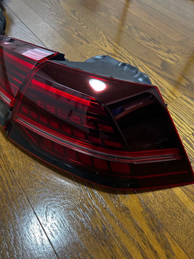 フォルクスワーゲン ゴルフ7.5R テールライトセット