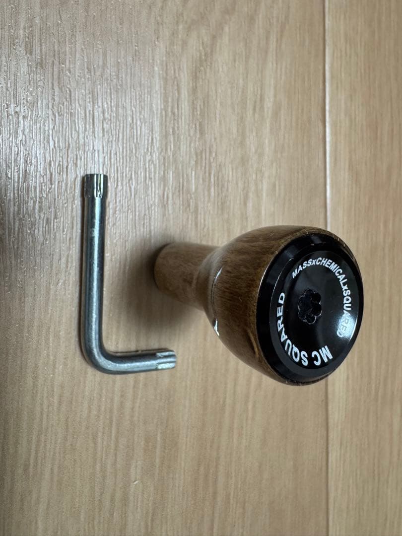 MCスクエアード樹ノブ