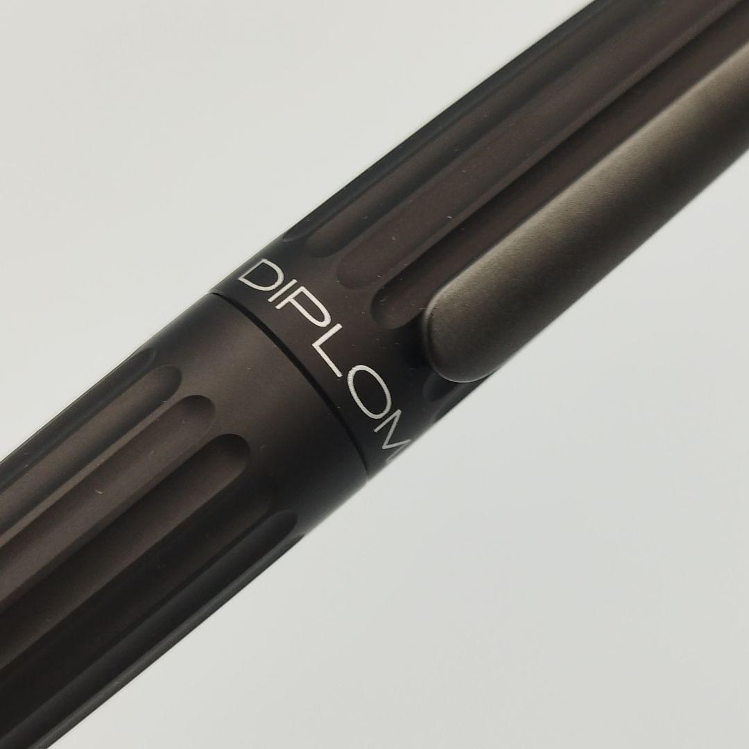 【廃盤・未使用】DIPLOMAT Aero マットブラック 万年筆 ニブF