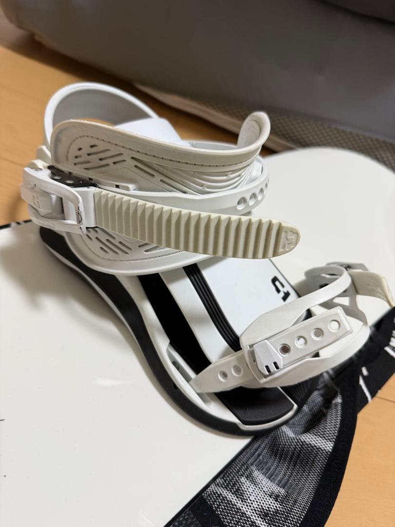 【まるさん専用】En Guard スノーボード 142cm ホワイト