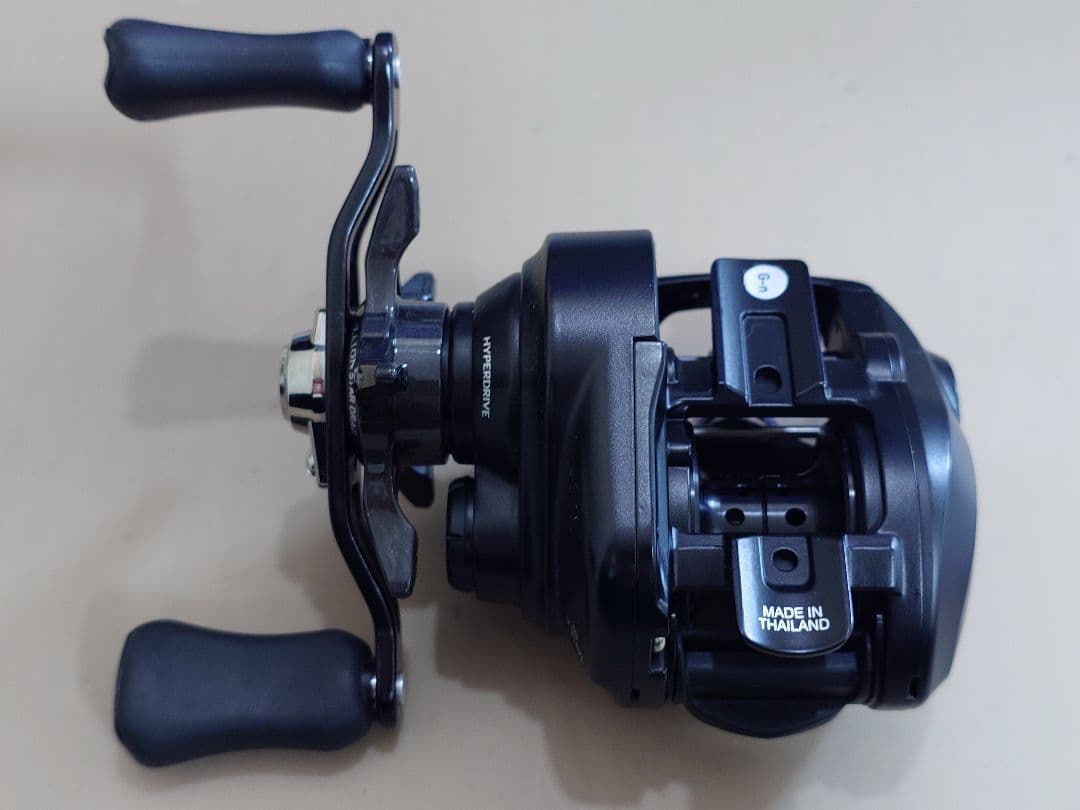 【オーバーホール済】DAIWA 22タトゥーラ TATULA TW 80 R