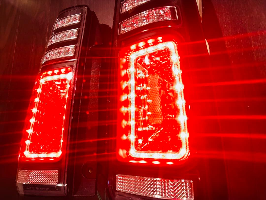 JB23専用 ジムニー 3Dホール フルLEDテールV2 流れるウインカータイプ