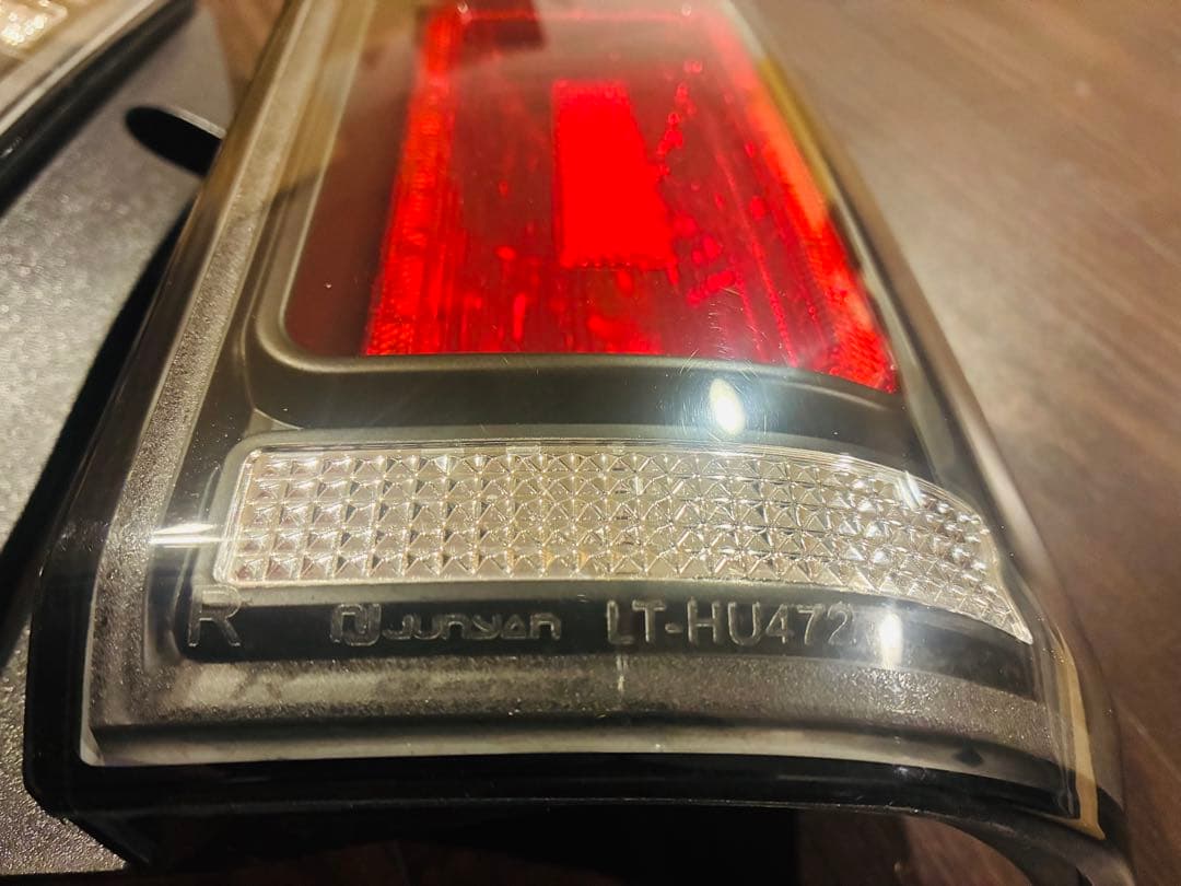 JB23専用 ジムニー 3Dホール フルLEDテールV2 流れるウインカータイプ