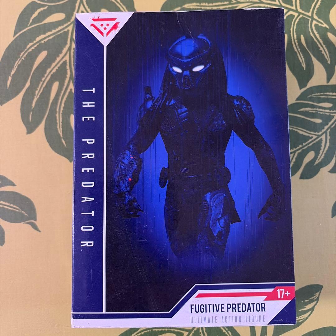 Fugitive Predator プレデターフィギュア