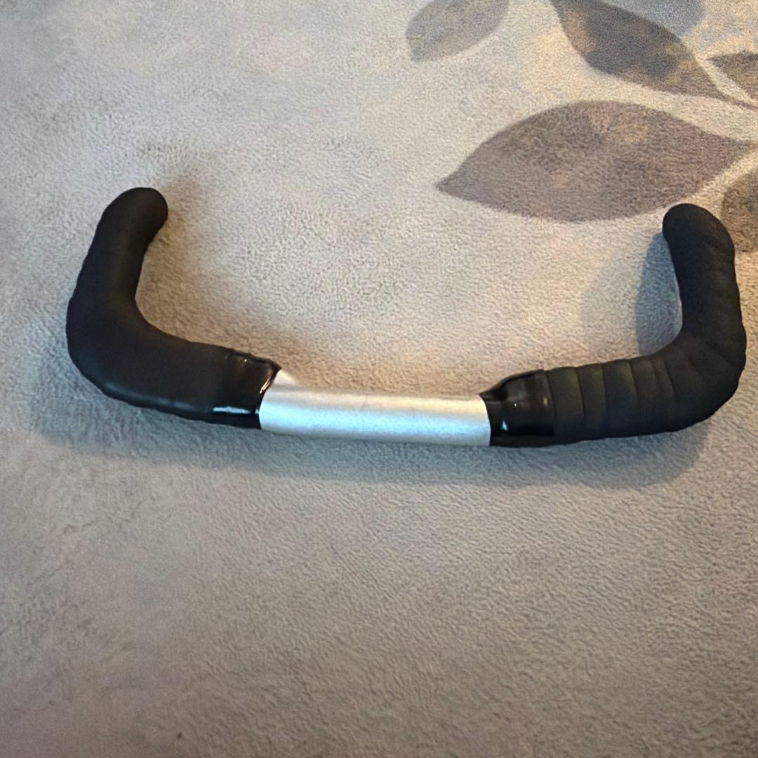 Cinelli mash チネリマッシュ　ブルホーン