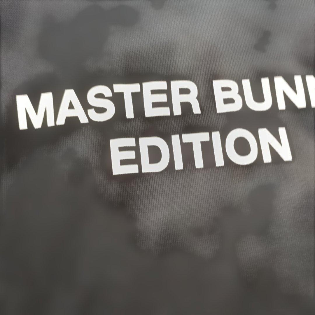 マスターバニー　おしゃれなポロシャツ