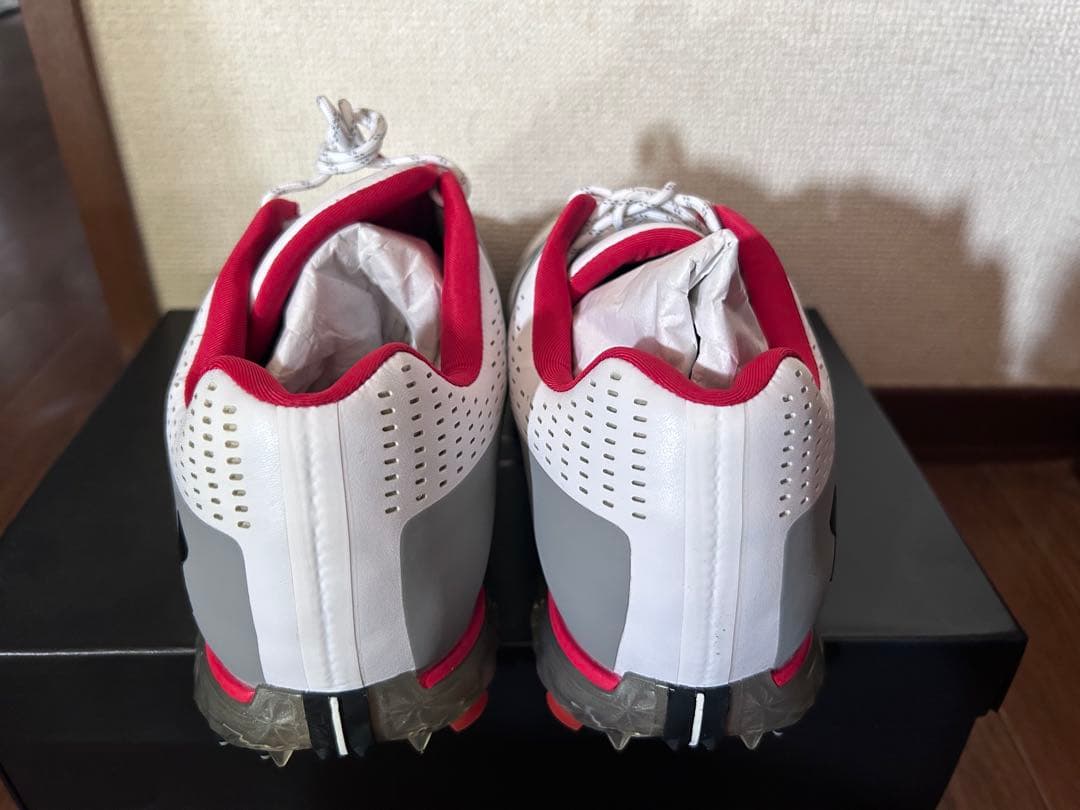 アンダーアーマー　ゴルフシューズ　28.5cm