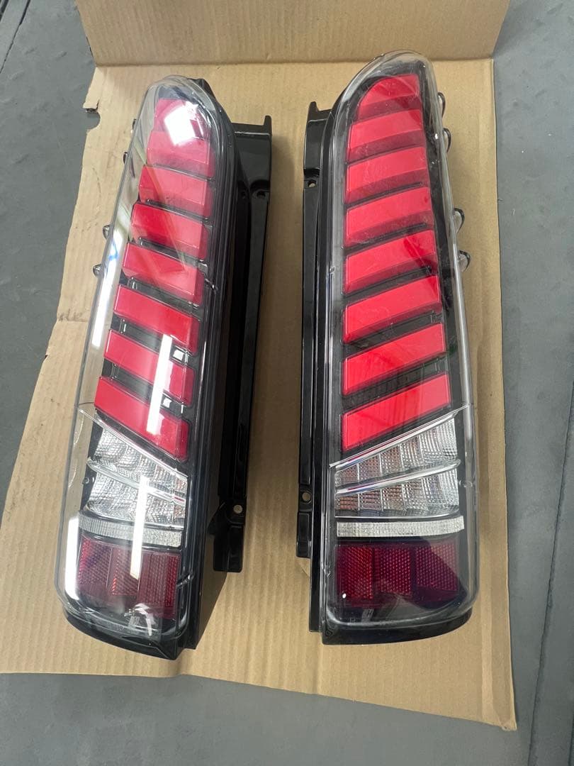 テールランプ 2個セット レッド/クリア