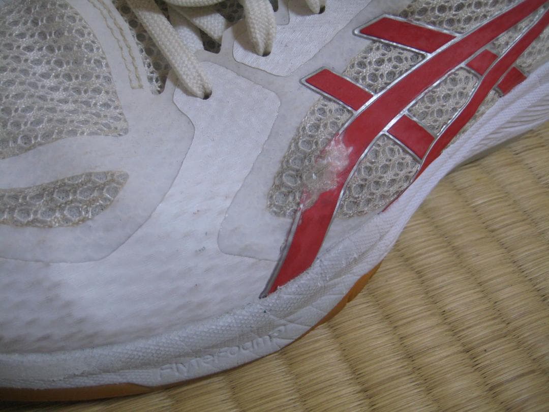 _*様 アシックス バレーシューズ ローテ ジャパン ライトFF2　27.0cm