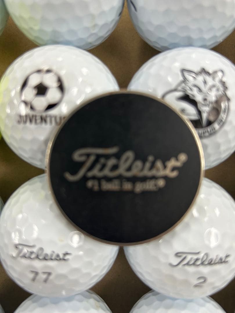 タイトリスト中古ゴルフボール　25年ニューモデル プロv1、v1x おまけ付き