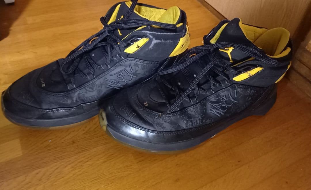 値下げ　美品AIR JORDAN XX2 22PE 28.5cm黒/黄ジョーダン