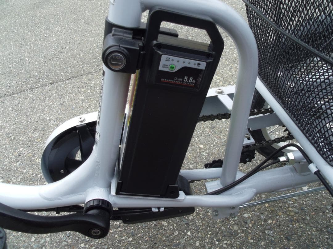 【ほぼ未使用】カイホウジャパン 電動三輪自転車 アシラクプチ BEPN18