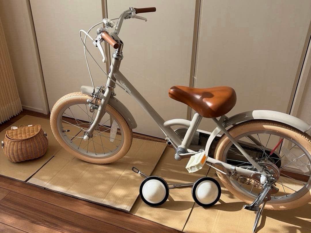 リトルトーキョーバイク アイボリー　16インチ　送料込みたのメル便