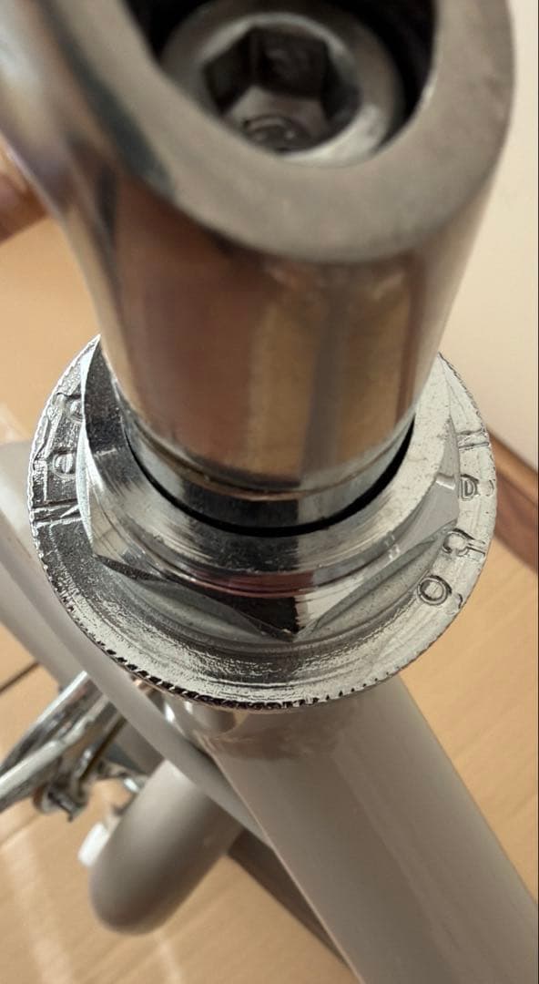 リトルトーキョーバイク アイボリー　16インチ　送料込みたのメル便