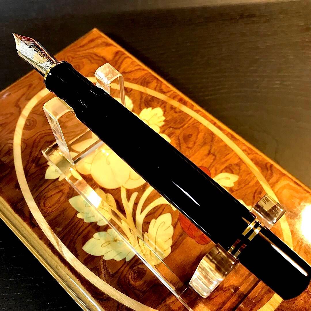 ☆超お勧め☆素晴らしいペリカン万年筆M1000（Ｆ)ブラック☆極上美品