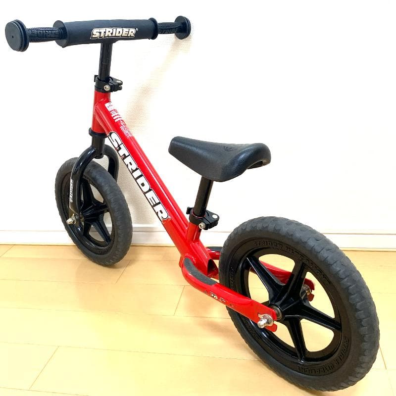 STRIDER ストライダー 12インチ バランスバイク 赤 レッド スポーツ
