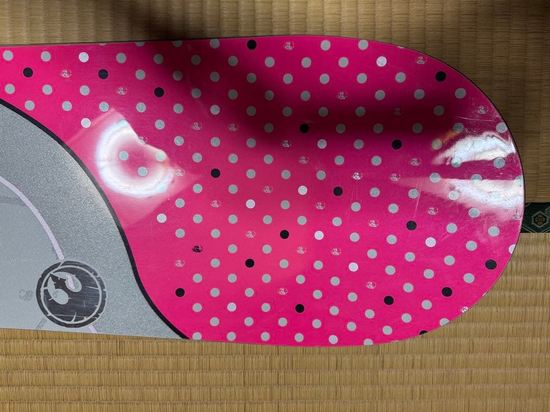 国産　ライス　スノーボード　１３８㎝ ドット柄 スノーボード ピンク/ホワイト